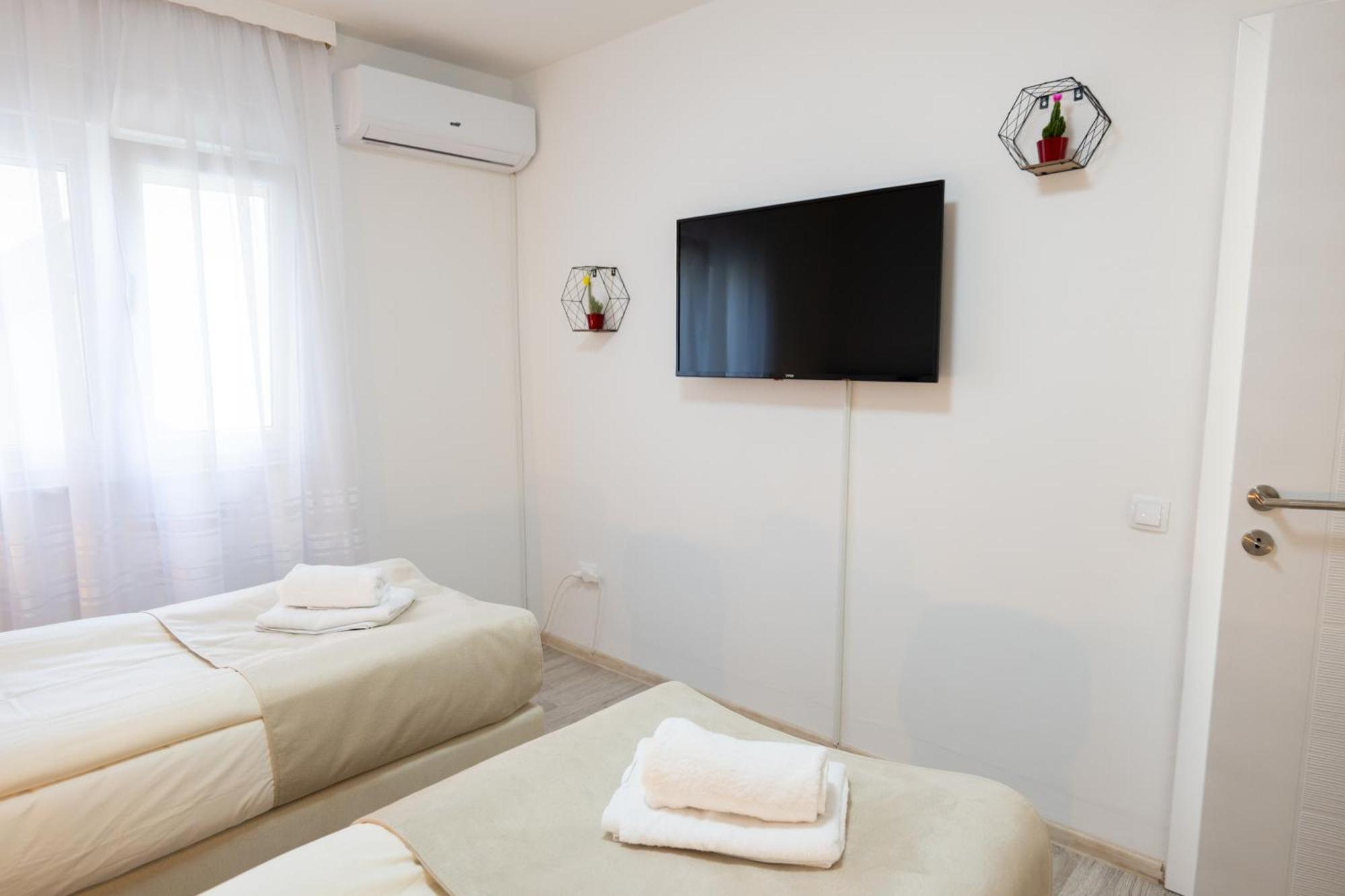 Hidden Gem Apartment โมสตาร์ ภายนอก รูปภาพ